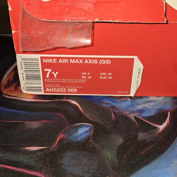 Nike Air Max Axis Men's Shoes - Black and Red 7y or 8.5w - Picture 2 of 7